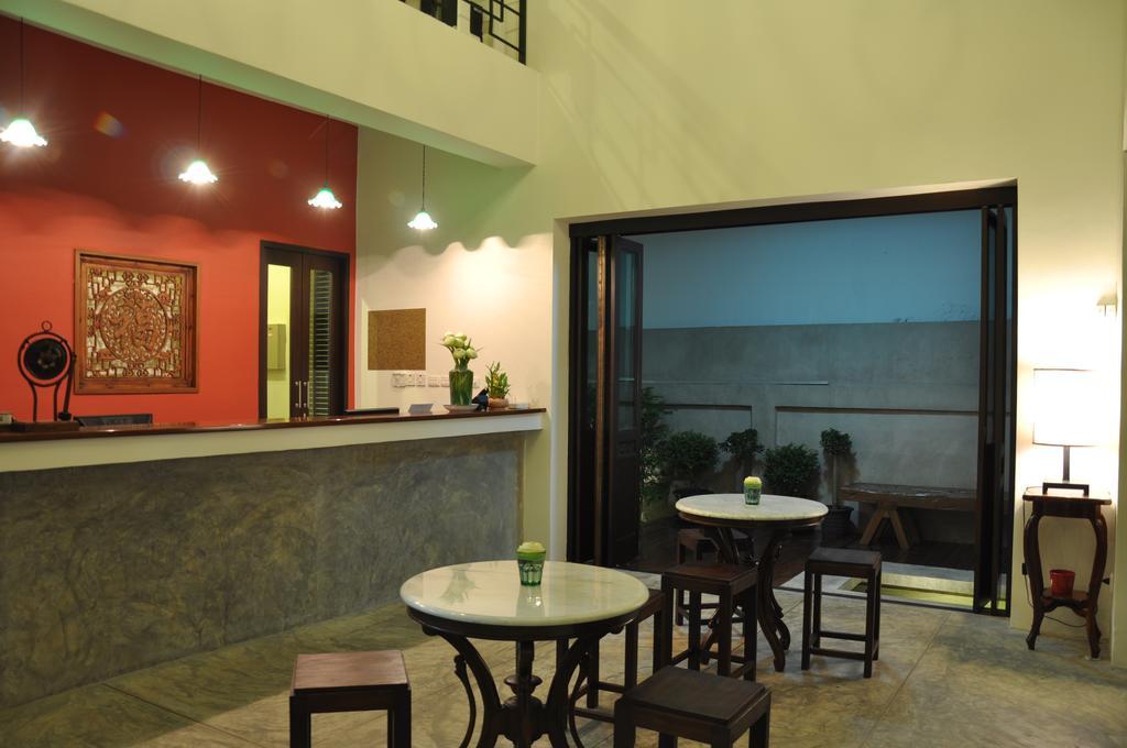 Udee Bangkok Hostel Экстерьер фото